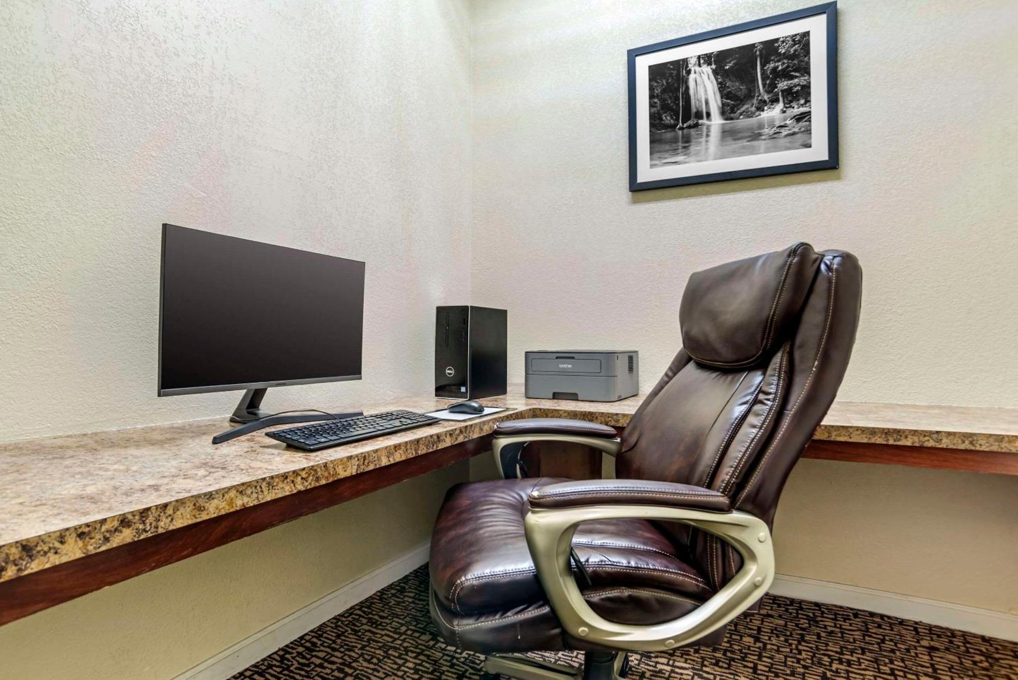 Sleep Inn & Suites Montgomery East I-85 Екстериор снимка